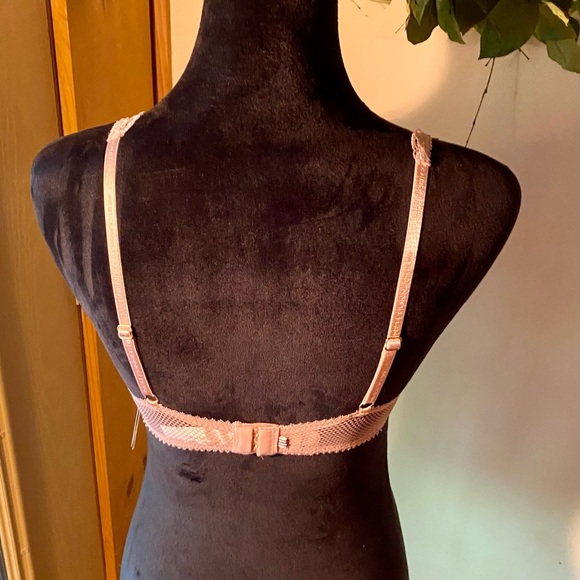 🔥French Connection Lace Bra w/Underwire🔥 NWT - Picture 2 of 11